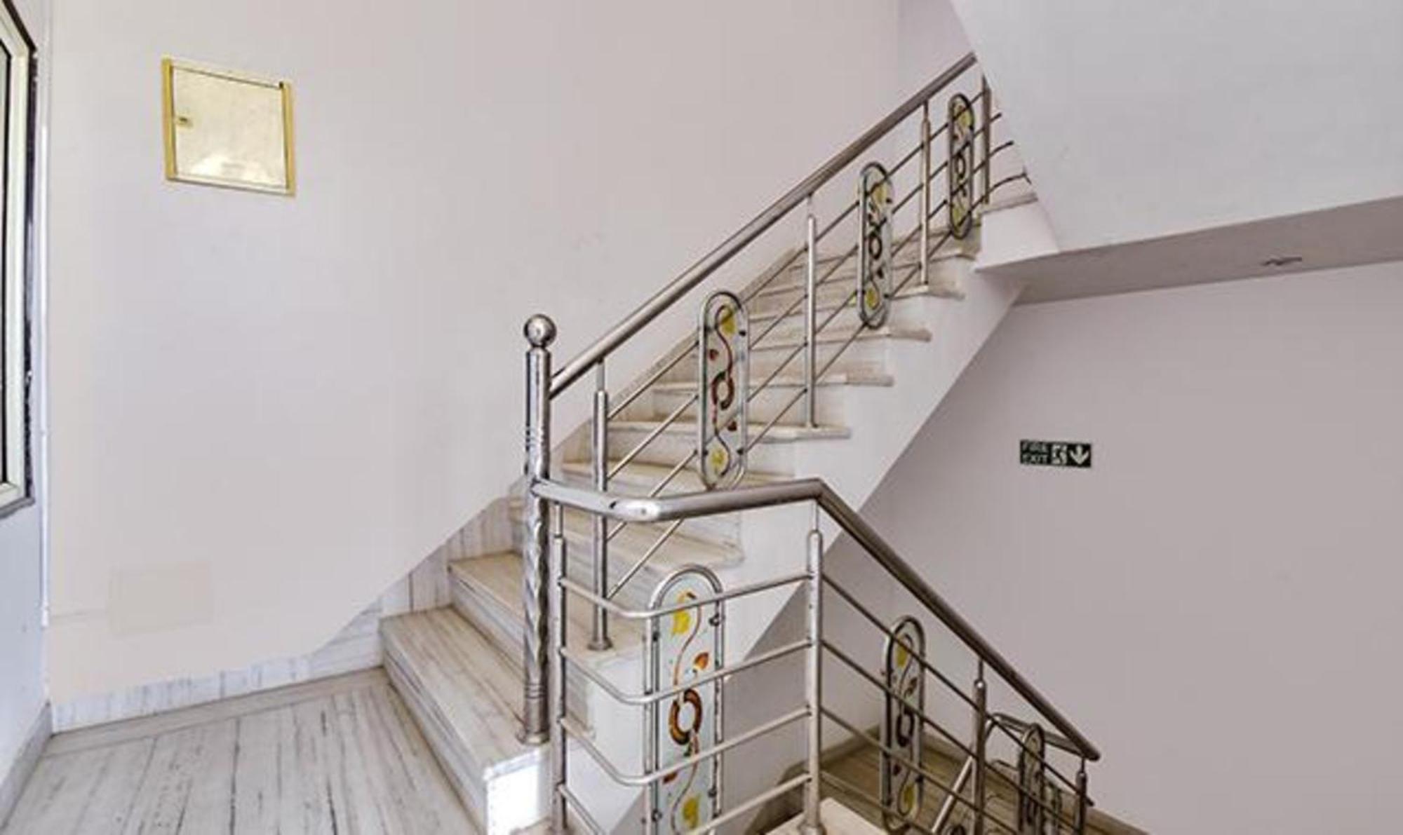 Fabhotel Ranbanka Удайпур Екстериор снимка