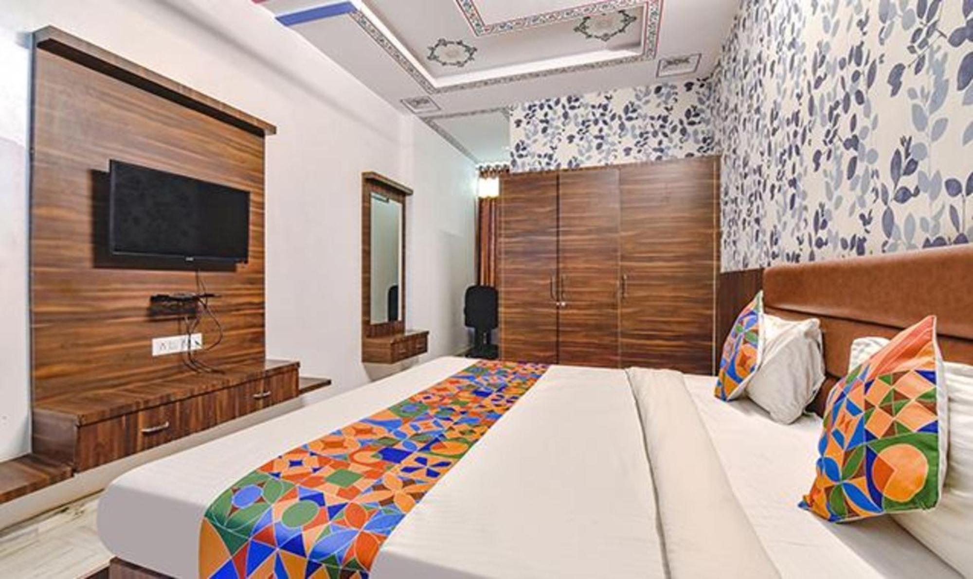 Fabhotel Ranbanka Удайпур Екстериор снимка