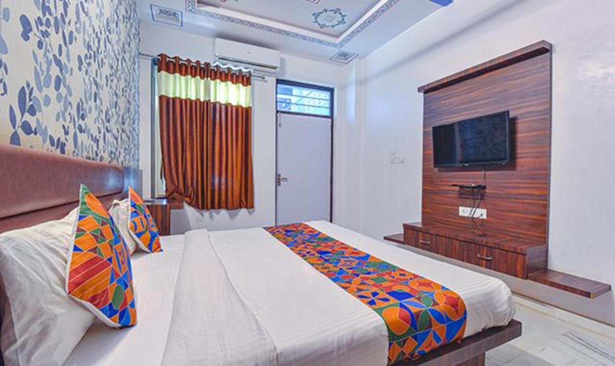Fabhotel Ranbanka Удайпур Екстериор снимка