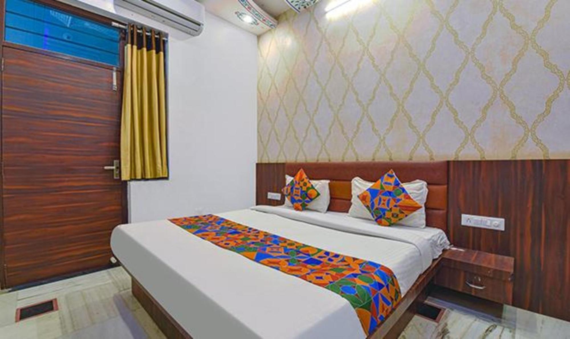 Fabhotel Ranbanka Удайпур Екстериор снимка