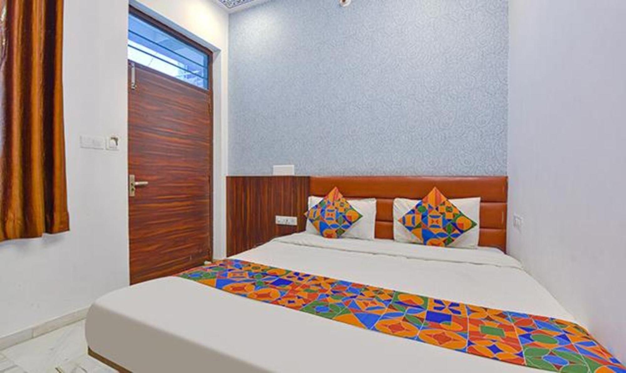 Fabhotel Ranbanka Удайпур Екстериор снимка